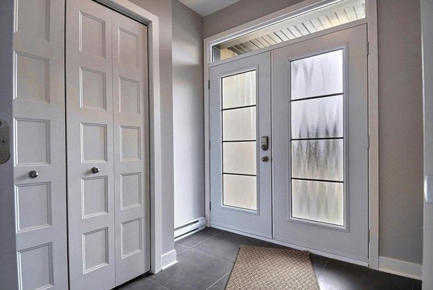 Maison sur la rue Ringuet, Saint-Janvier maisons avec Bachelor